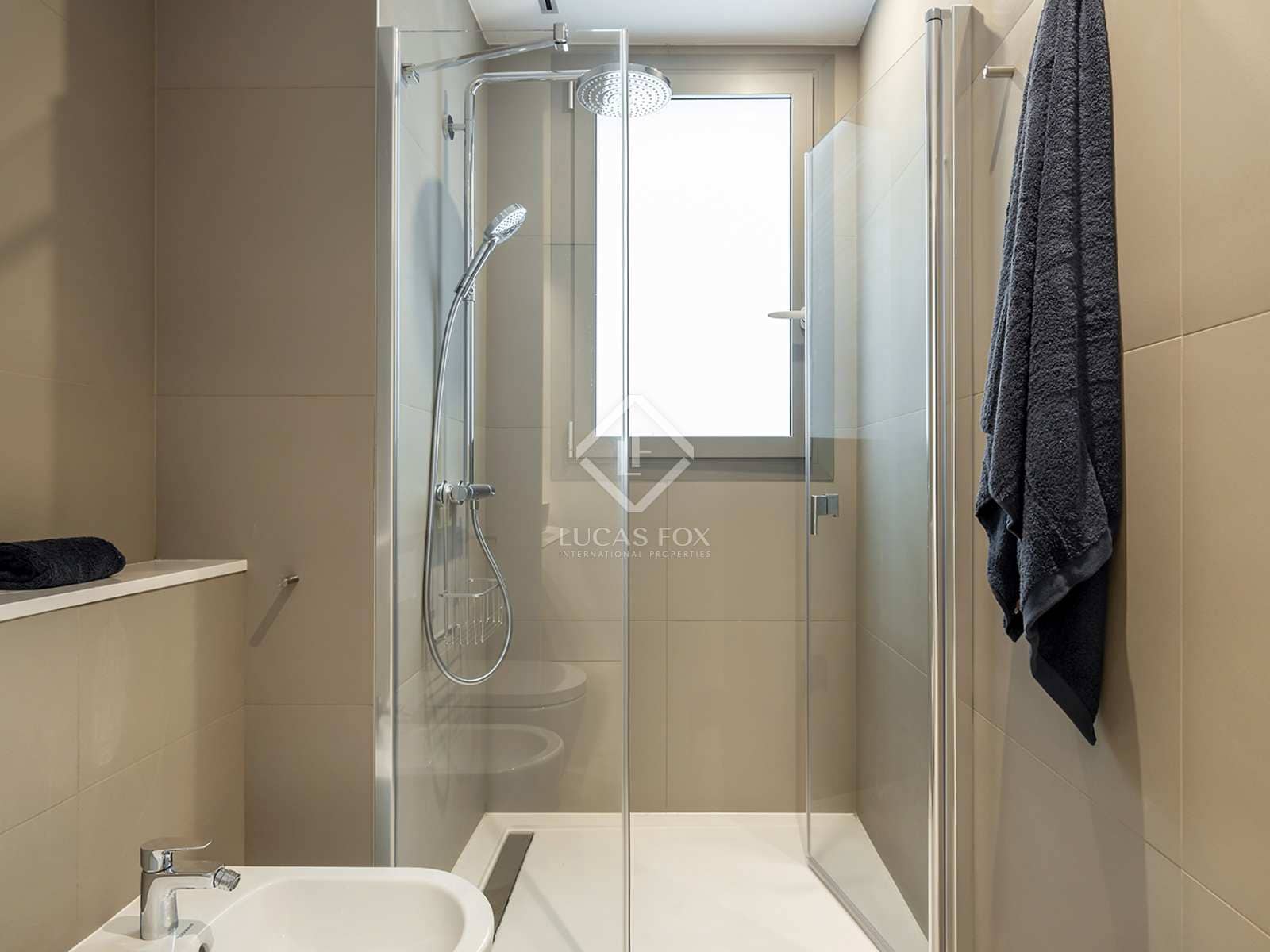 2 Zimmer Apartment zu vermieten in Barcelona Stadt mit Garage - 4.000 € (Ref: 8462661)