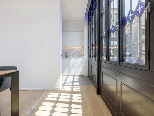 2 Zimmer Apartment zu vermieten in Barcelona Stadt mit Garage - 4.000 € (Ref: 8462661)