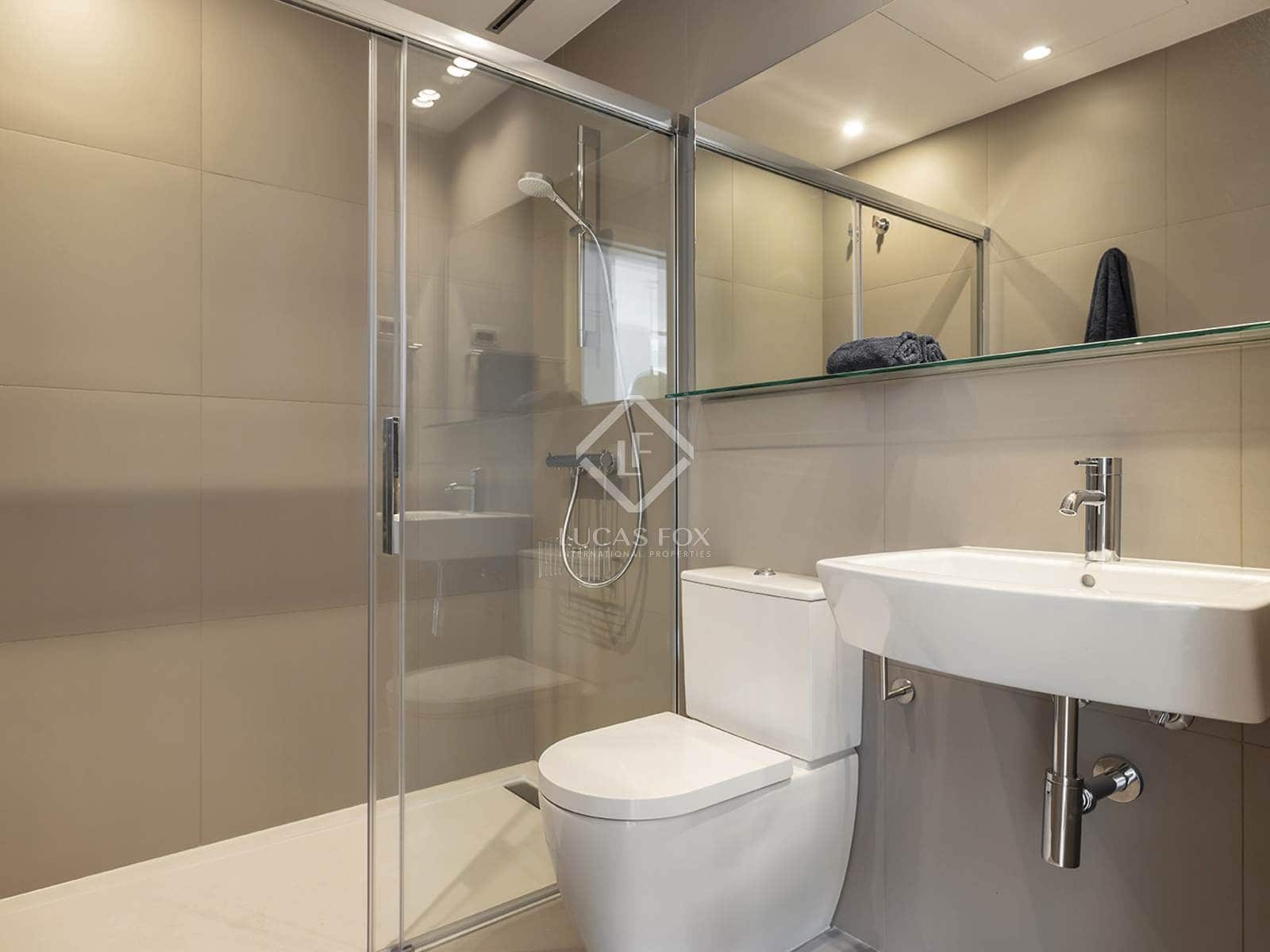 2 Zimmer Apartment zu vermieten in Barcelona Stadt mit Garage - 4.000 € (Ref: 8462661)