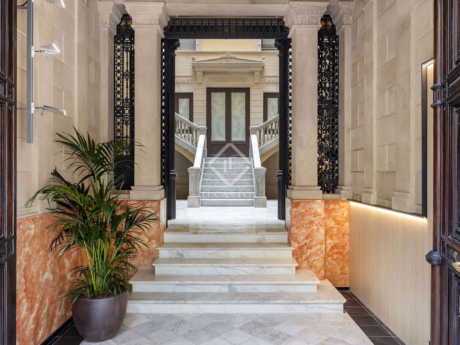 2 Zimmer Apartment zu vermieten in Barcelona Stadt mit Garage - 4.000 € (Ref: 8462661)