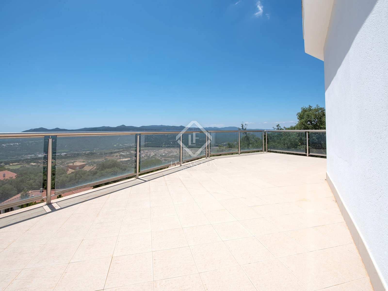 6 soverom Villa til salgs i Santa Cristina d'Aro med svømmebasseng garasje - € 1 500 000 (Ref: 8467077)