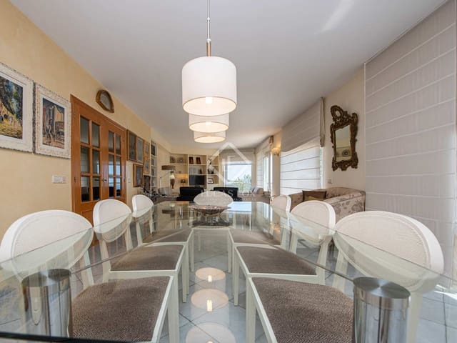 6 sypialnia Willa na sprzedaż w Santa Cristina d'Aro z basenem garażem - 1 500 000 € (Ref: 8467077)