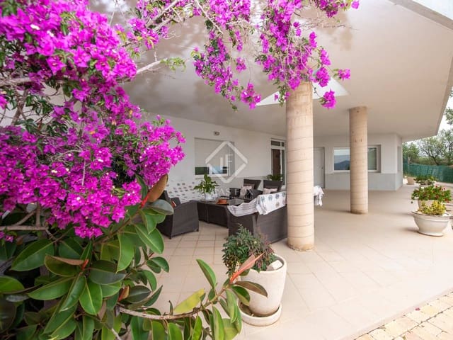 6 sypialnia Willa na sprzedaż w Santa Cristina d'Aro z basenem garażem - 1 500 000 € (Ref: 8467077)