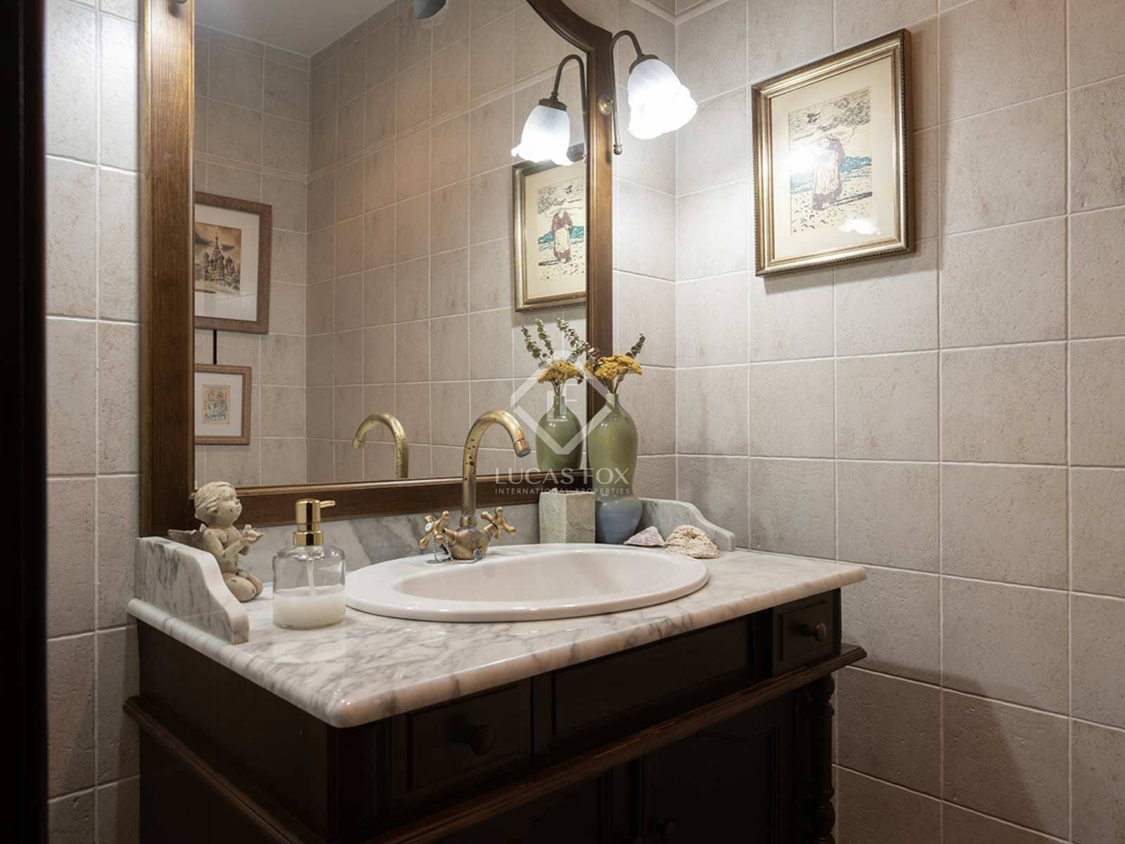 6 soveværelse Finca/Landehus til salg i Boboras med garage - € 355.000 (Ref: 8467083)