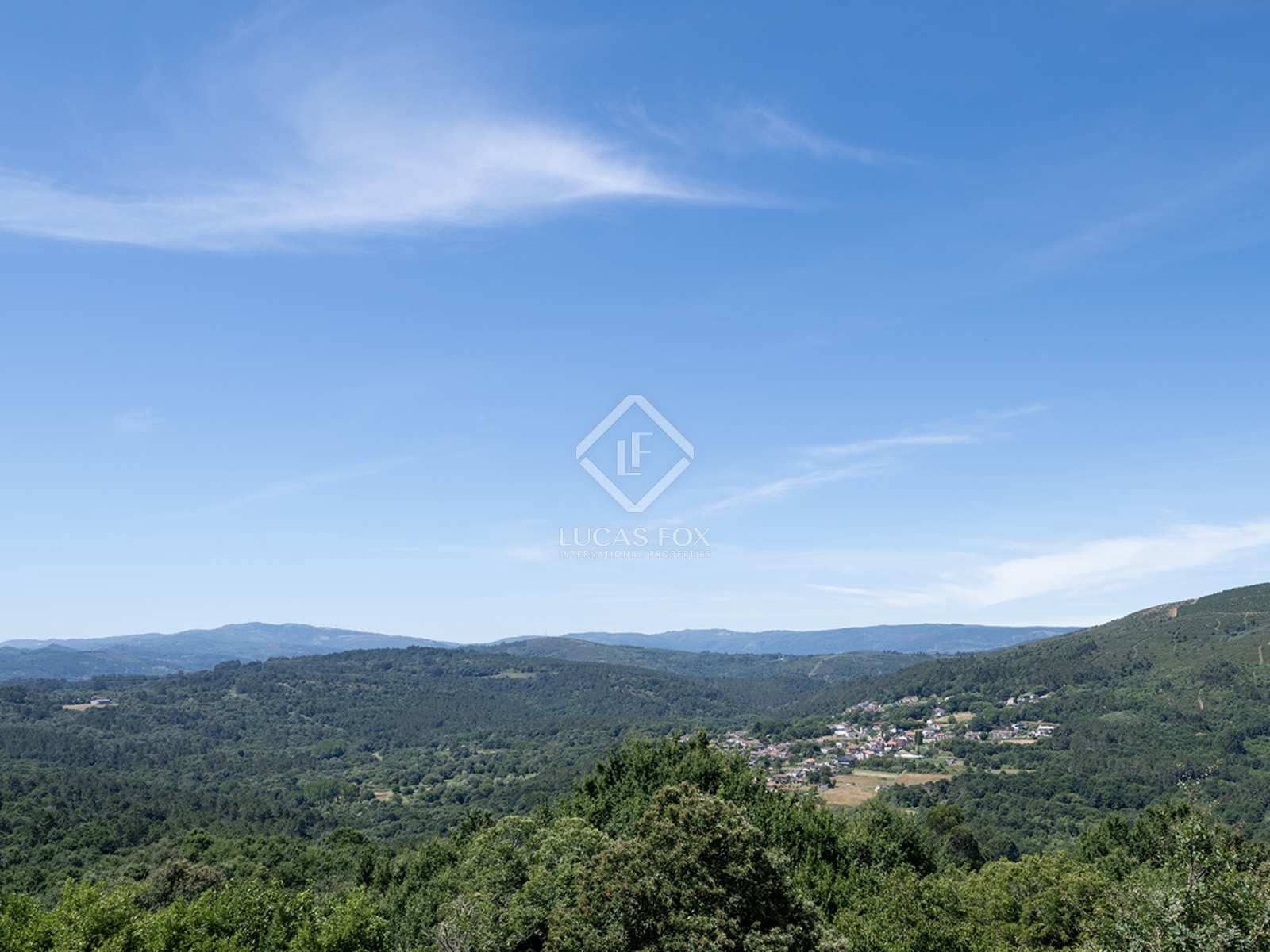 6 soveværelse Finca/Landehus til salg i Boboras med garage - € 355.000 (Ref: 8467083)