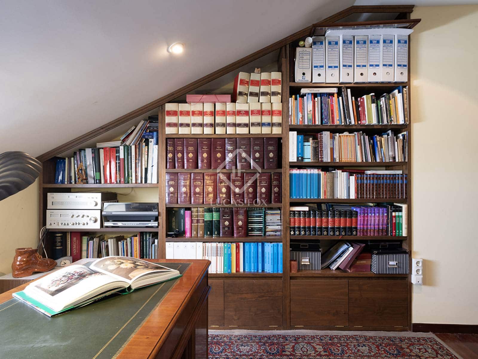 6 soveværelse Finca/Landehus til salg i Boboras med garage - € 355.000 (Ref: 8467083)