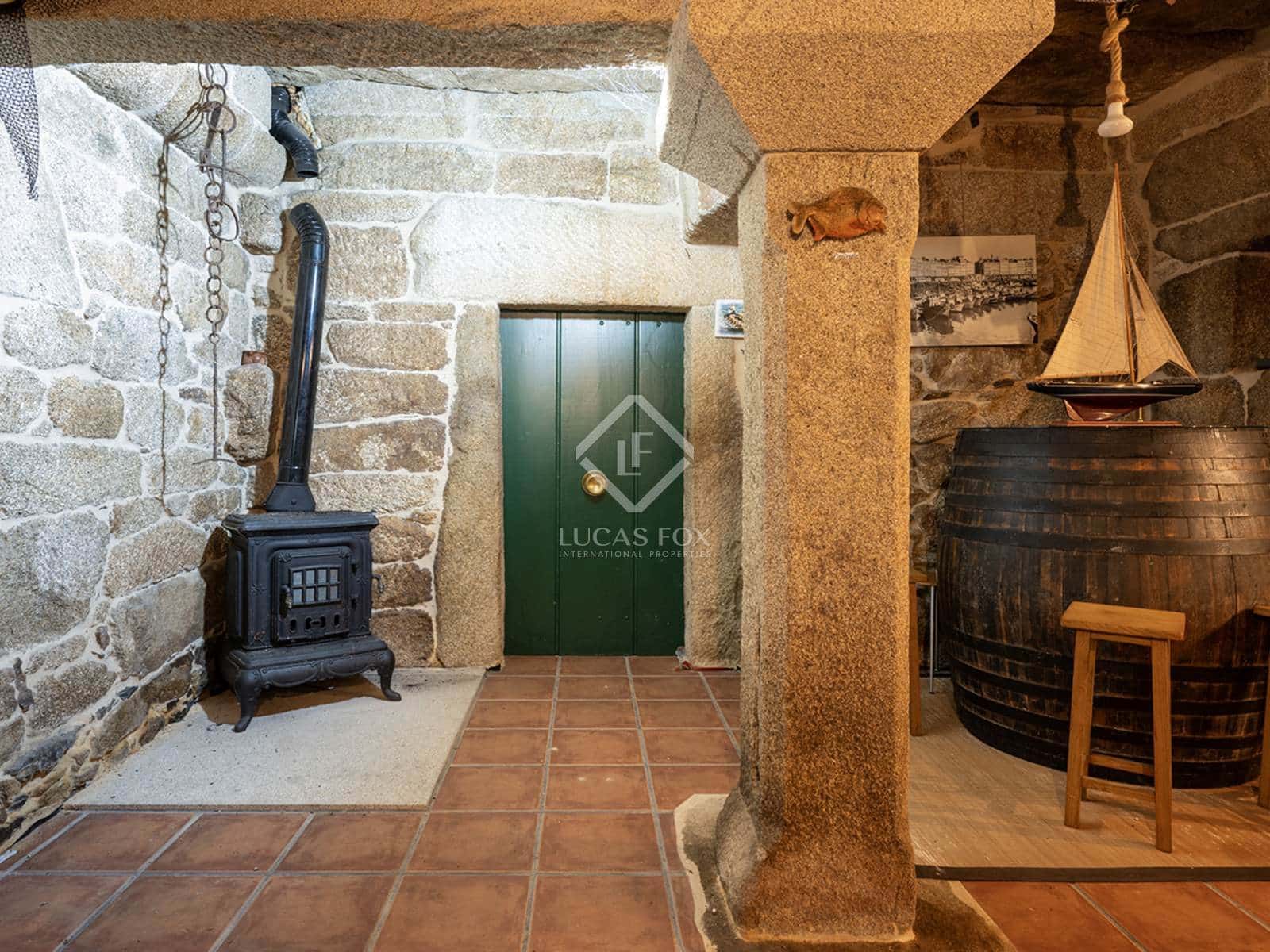 6 soveværelse Finca/Landehus til salg i Boboras med garage - € 355.000 (Ref: 8467083)