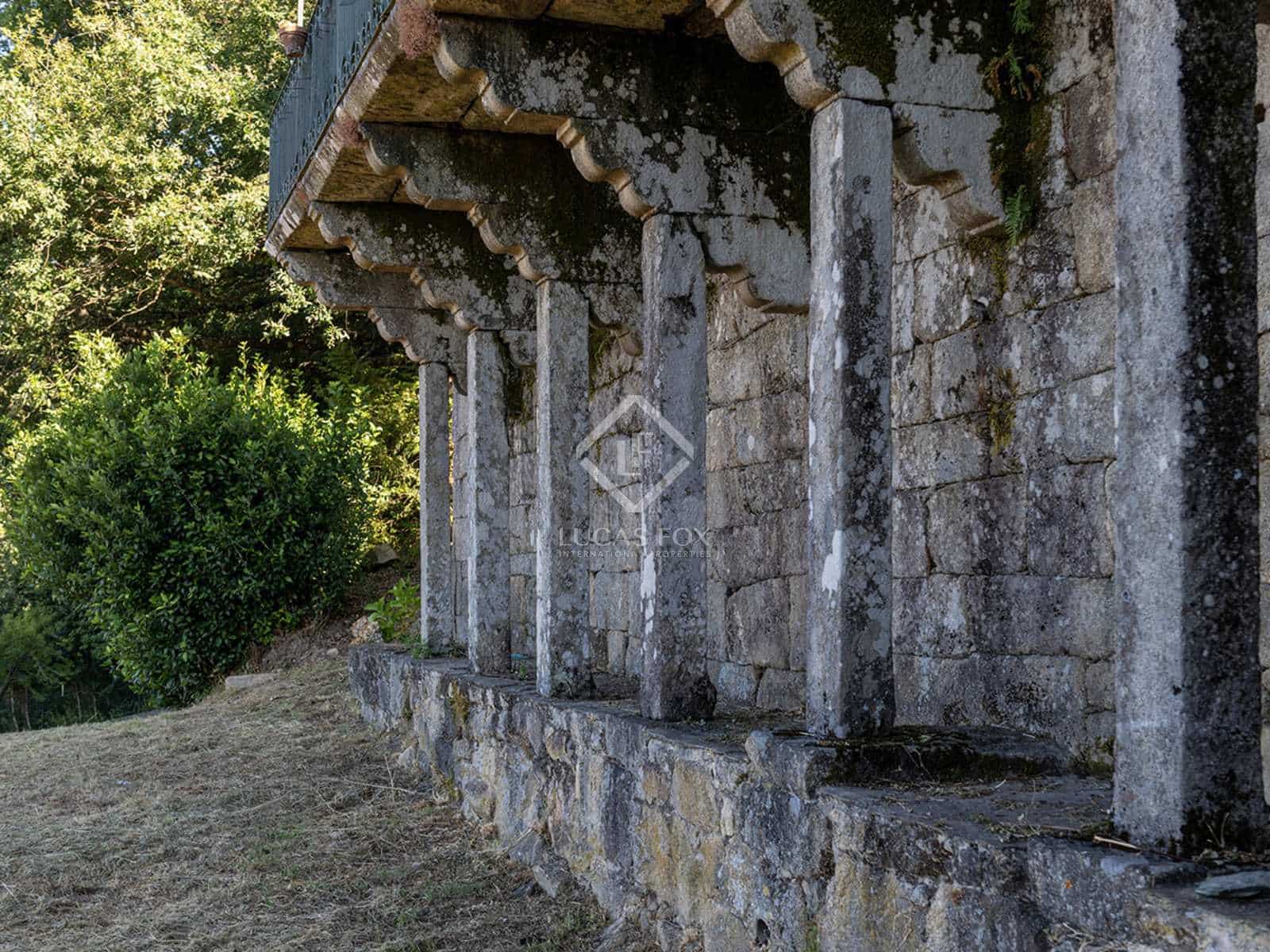 6 soveværelse Finca/Landehus til salg i Boboras med garage - € 355.000 (Ref: 8467083)