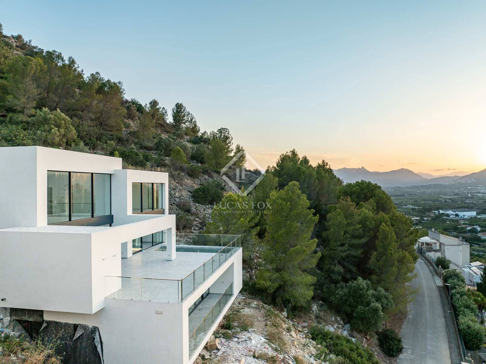 4 chambre Villa/Maison à vendre à Denia avec piscine garage - 1 770 000 € (Ref: 8468909)