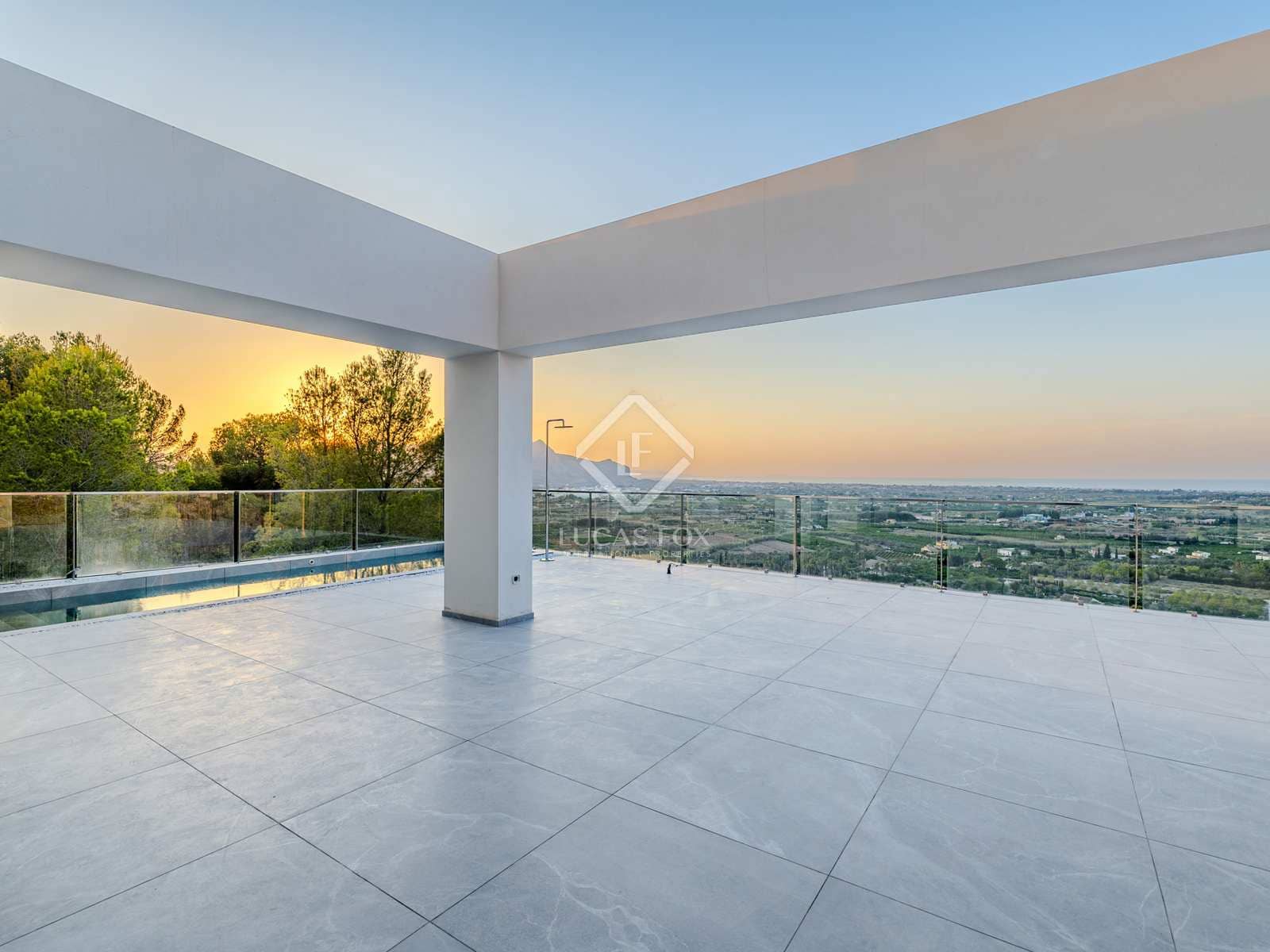 4 chambre Villa/Maison à vendre à Denia avec piscine garage - 1 770 000 € (Ref: 8468909)