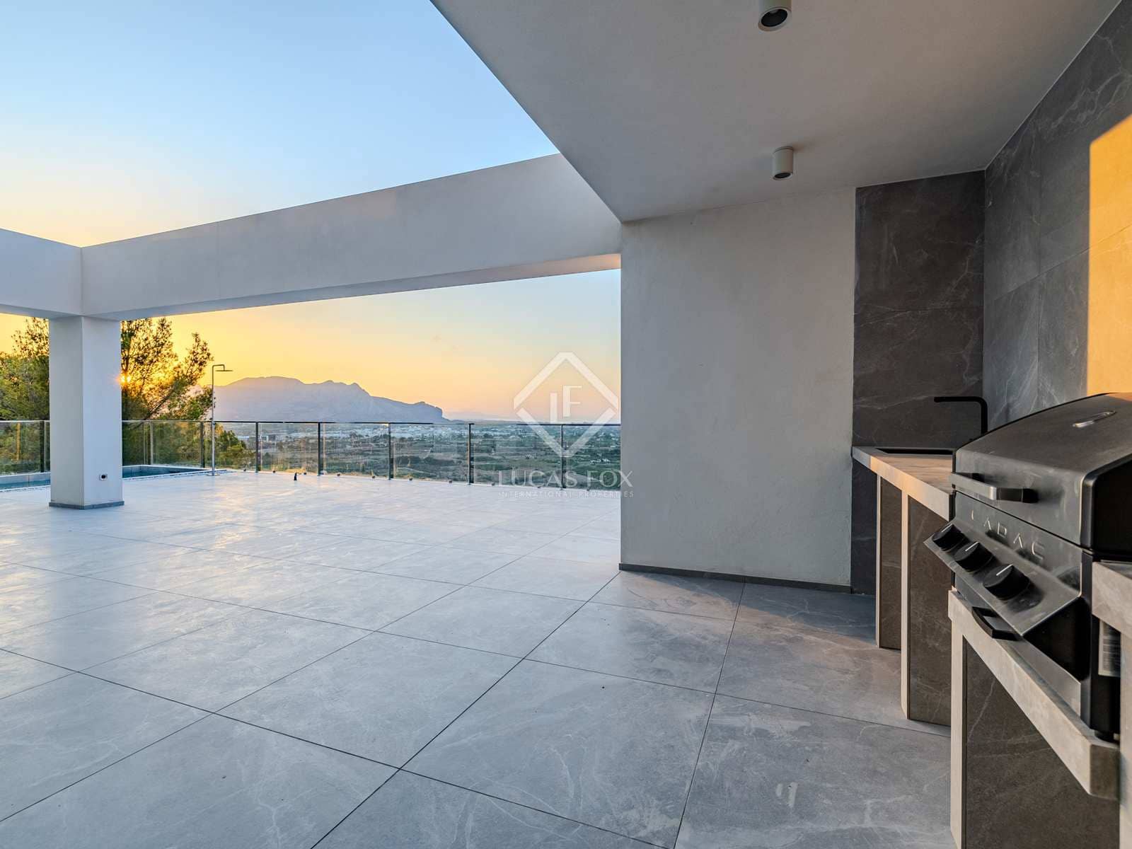 4 chambre Villa/Maison à vendre à Denia avec piscine garage - 1 770 000 € (Ref: 8468909)