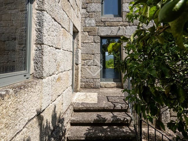 3 makuuhuone Maalaistalo myytävänä paikassa Beade mukana 
autotalli - 295 000 € (Ref: 8472929)