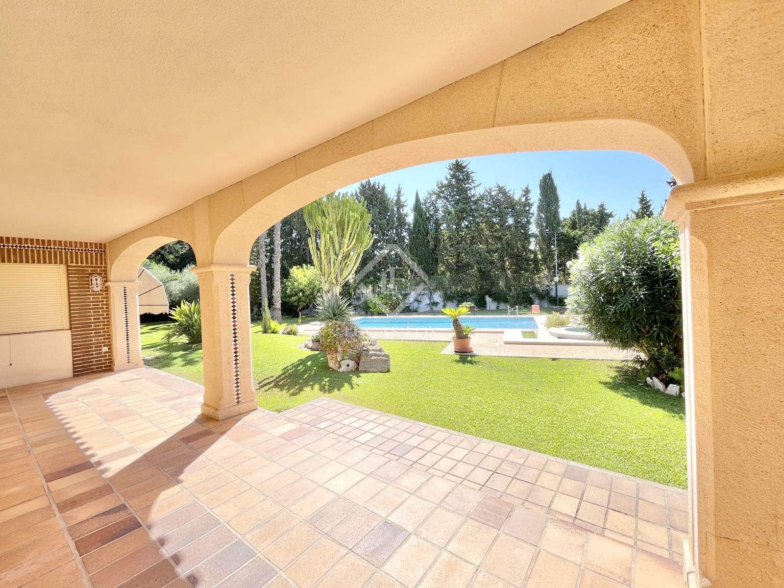 5 bedroom Villa for sale in Alicante / Alacant city with pool garage - € 1,590,000 (Ref: 8476991)