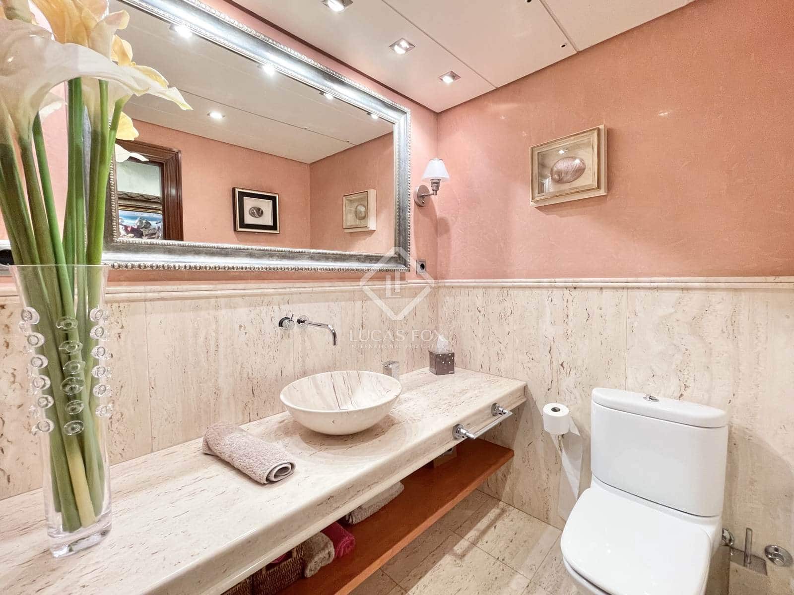 5 bedroom Villa for sale in Alicante / Alacant city with pool garage - € 1,590,000 (Ref: 8476991)