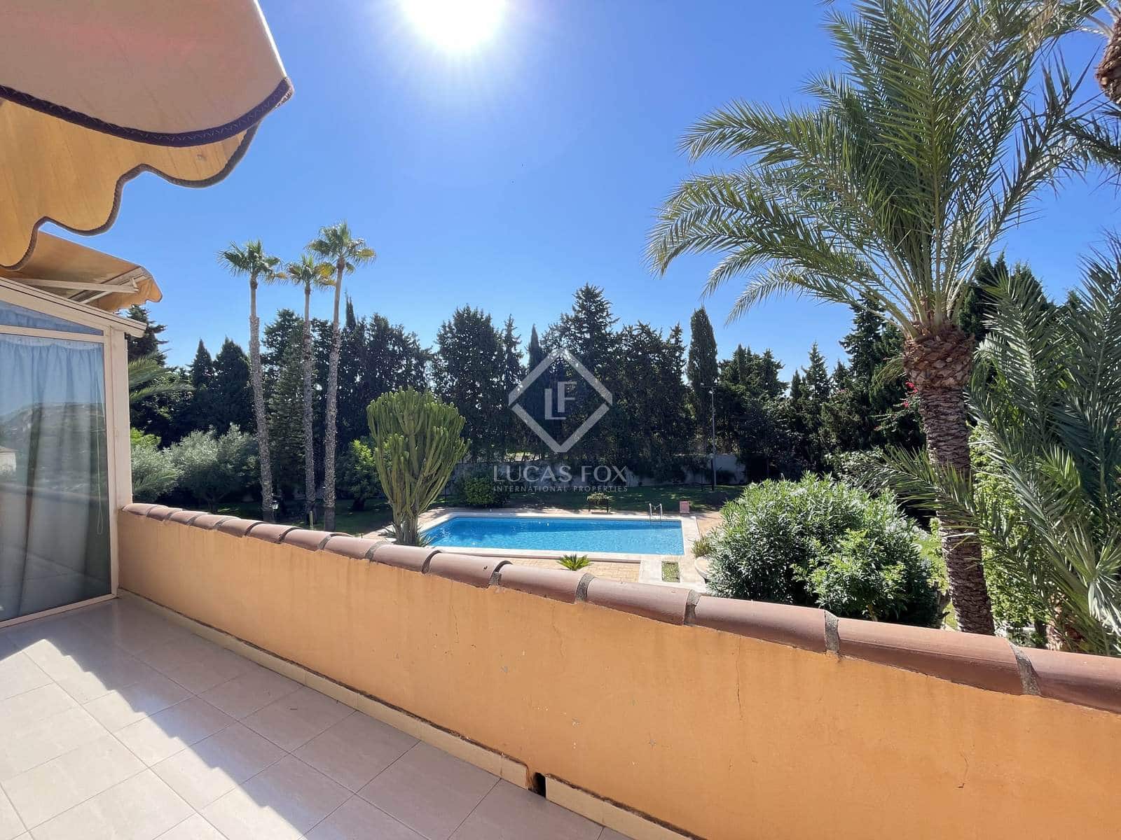 5 bedroom Villa for sale in Alicante / Alacant city with pool garage - € 1,590,000 (Ref: 8476991)