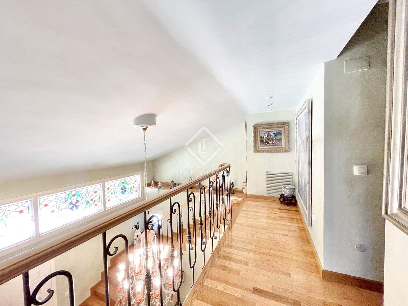 5 bedroom Villa for sale in Alicante / Alacant city with pool garage - € 1,590,000 (Ref: 8476991)