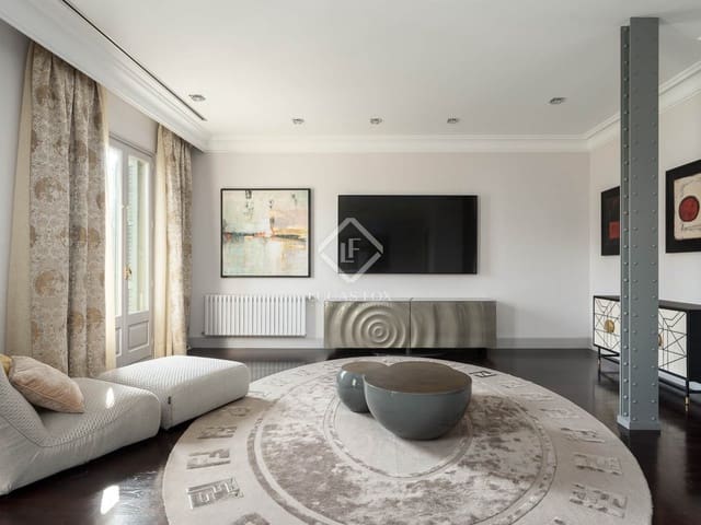 3 quarto Apartamento para arrendar em Barcelona cidade - 9 800 € (Ref: 8476992)