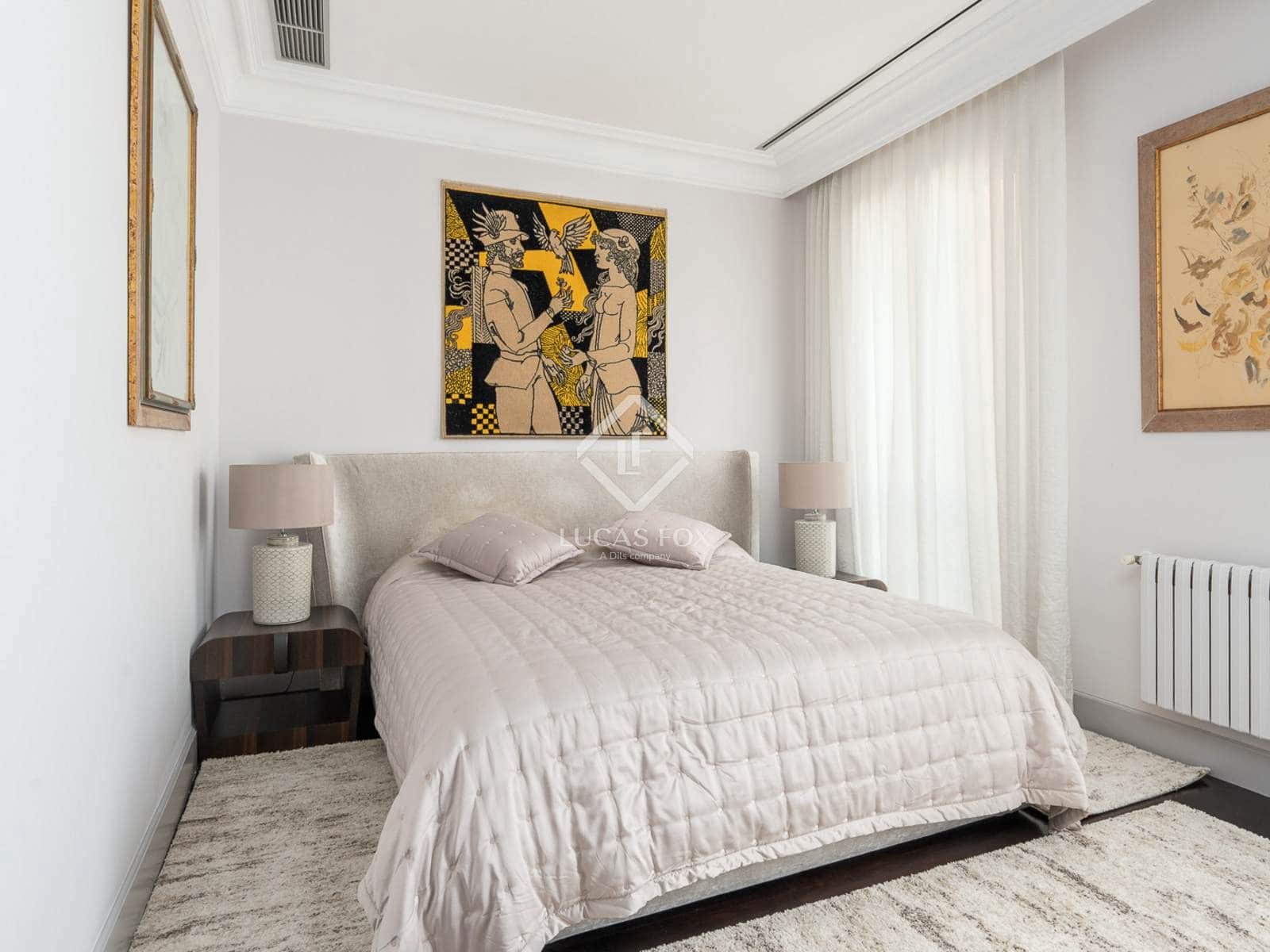 3 bedroom Apartment for rent in Barcelona city - € 9,800 (Ref: 8476992)