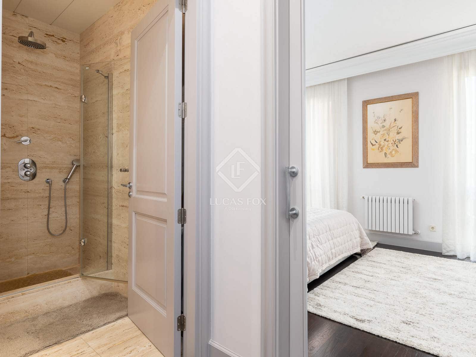 3 bedroom Apartment for rent in Barcelona city - € 9,800 (Ref: 8476992)