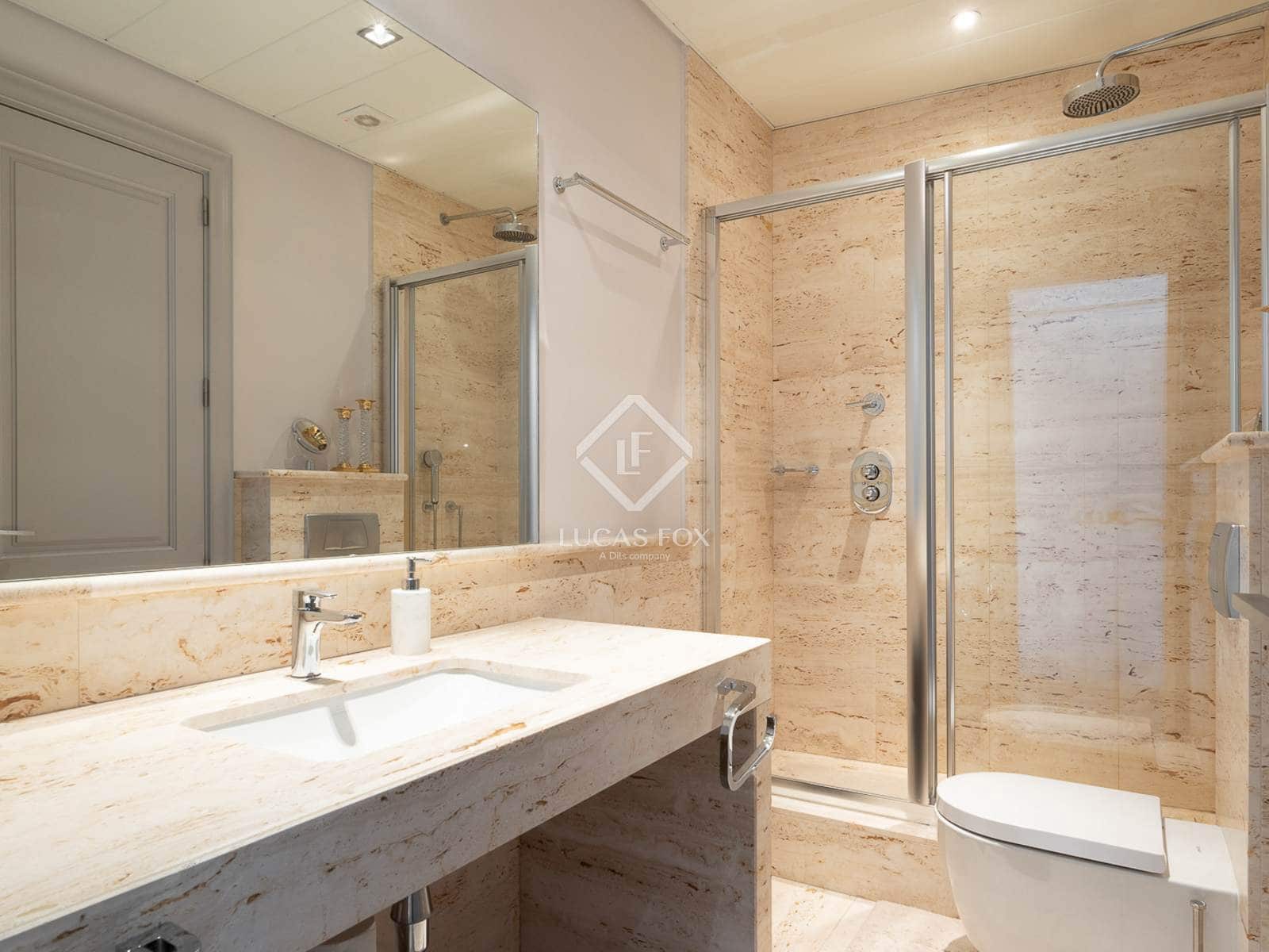 3 bedroom Apartment for rent in Barcelona city - € 9,800 (Ref: 8476992)