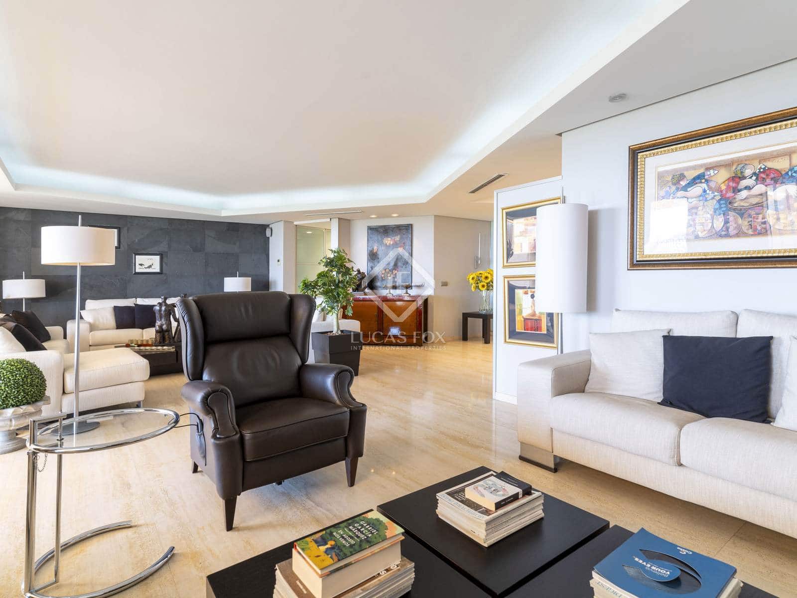 2 soveværelse Penthouse til salg i Valencia by med garage - € 2.100.000 (Ref: 8477027)