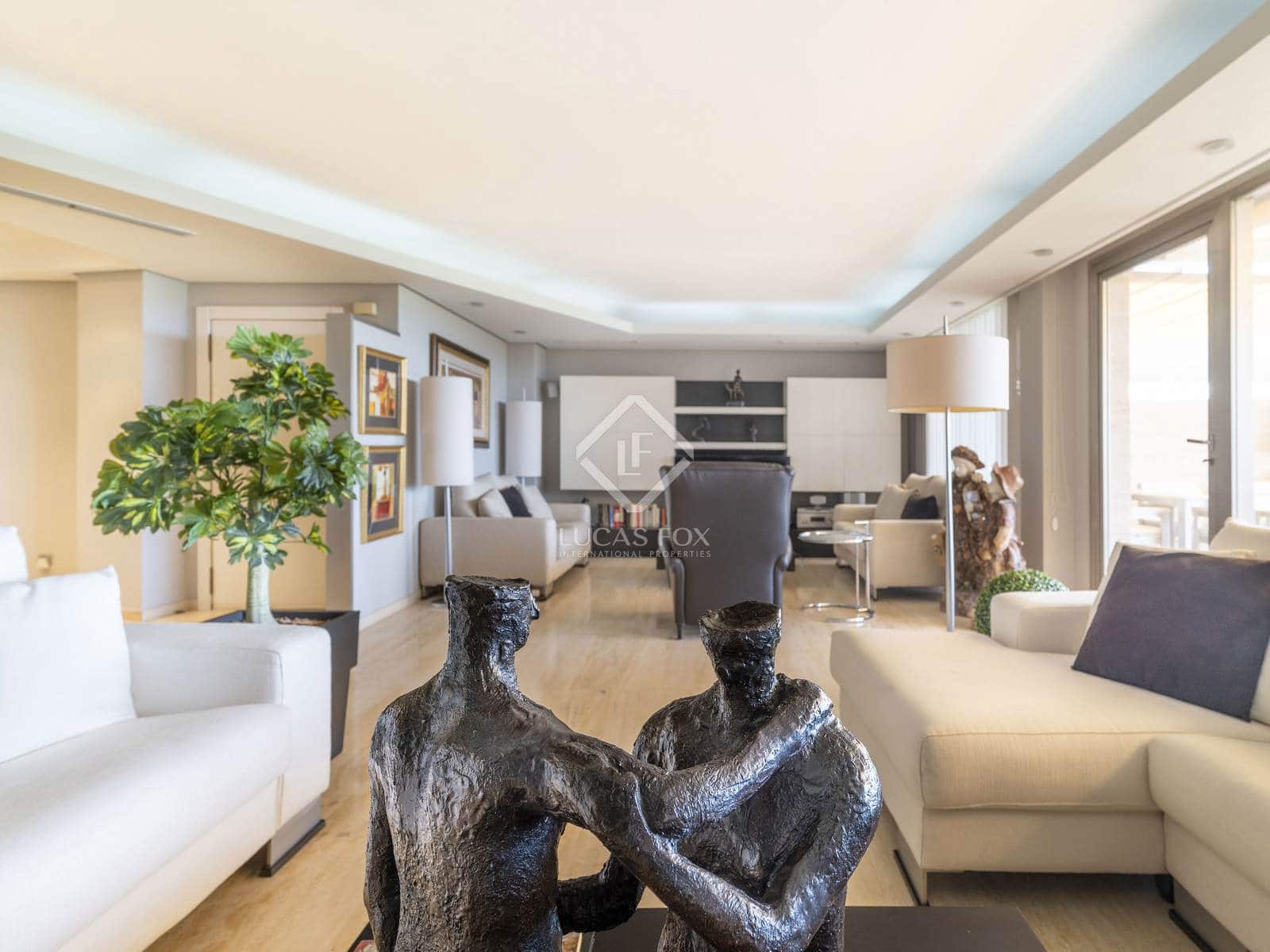 2 soveværelse Penthouse til salg i Valencia by med garage - € 2.100.000 (Ref: 8477027)