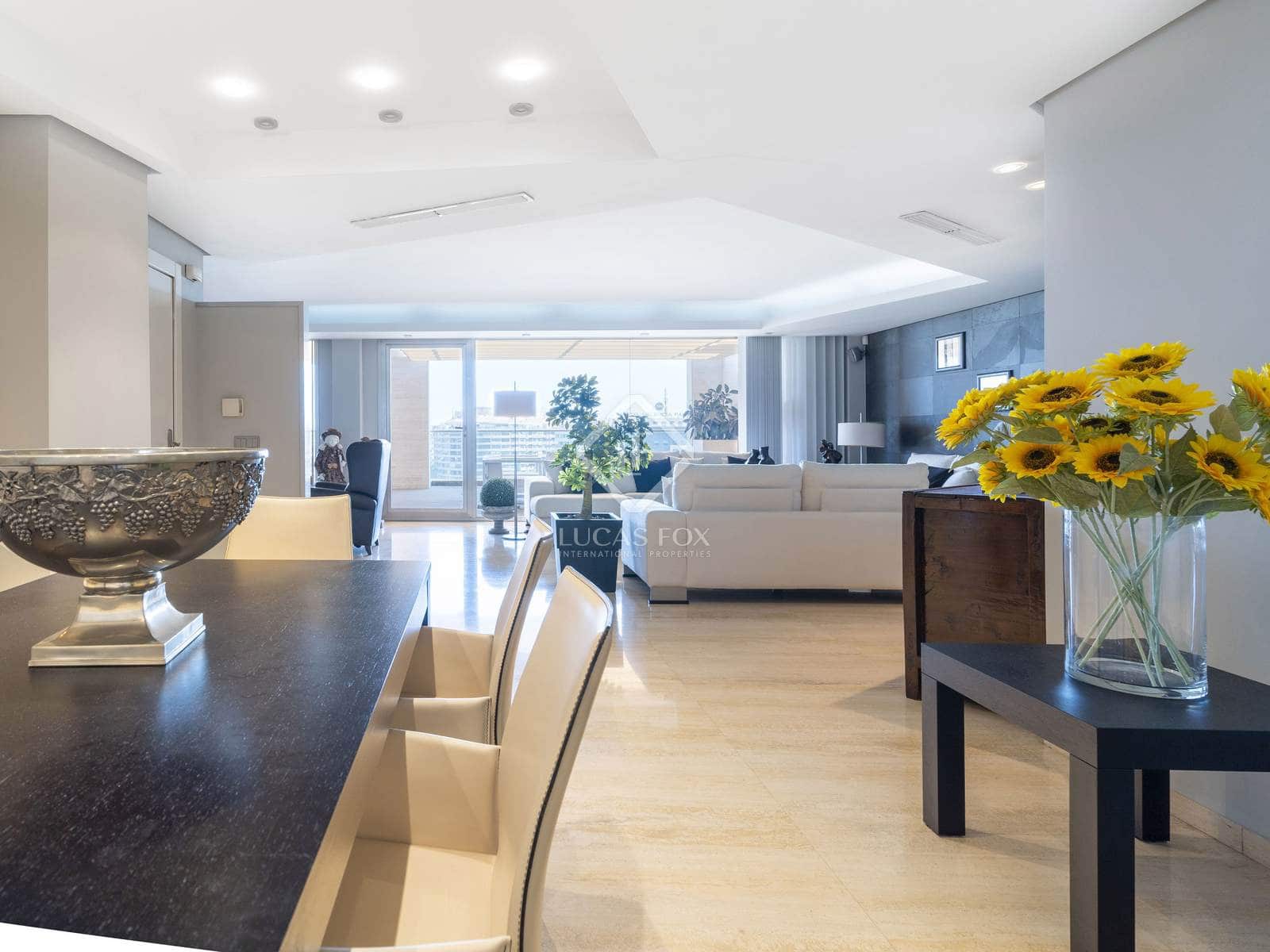 2 soveværelse Penthouse til salg i Valencia by med garage - € 2.100.000 (Ref: 8477027)