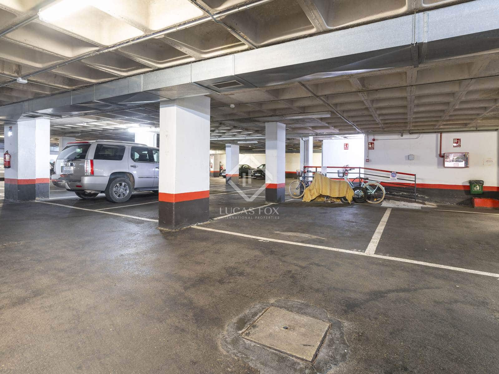 2 soveværelse Penthouse til salg i Valencia by med garage - € 2.100.000 (Ref: 8477027)