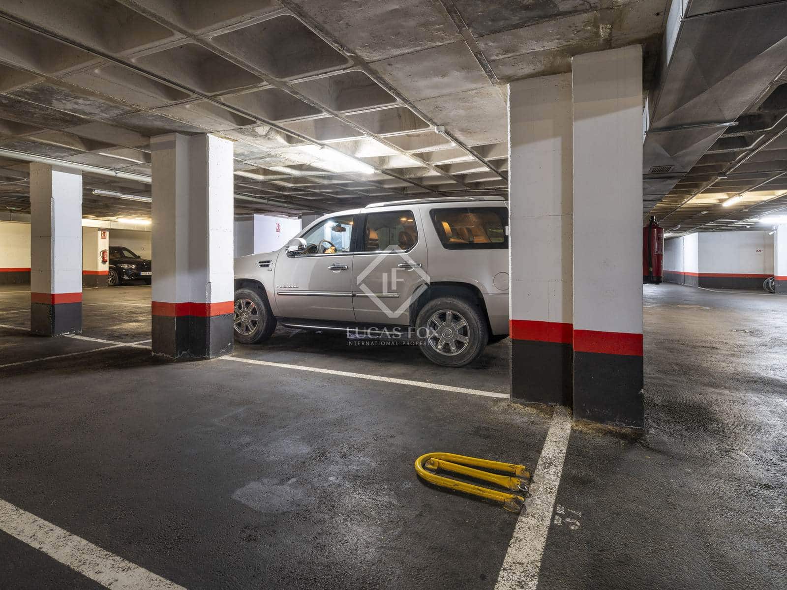 2 soveværelse Penthouse til salg i Valencia by med garage - € 2.100.000 (Ref: 8477027)