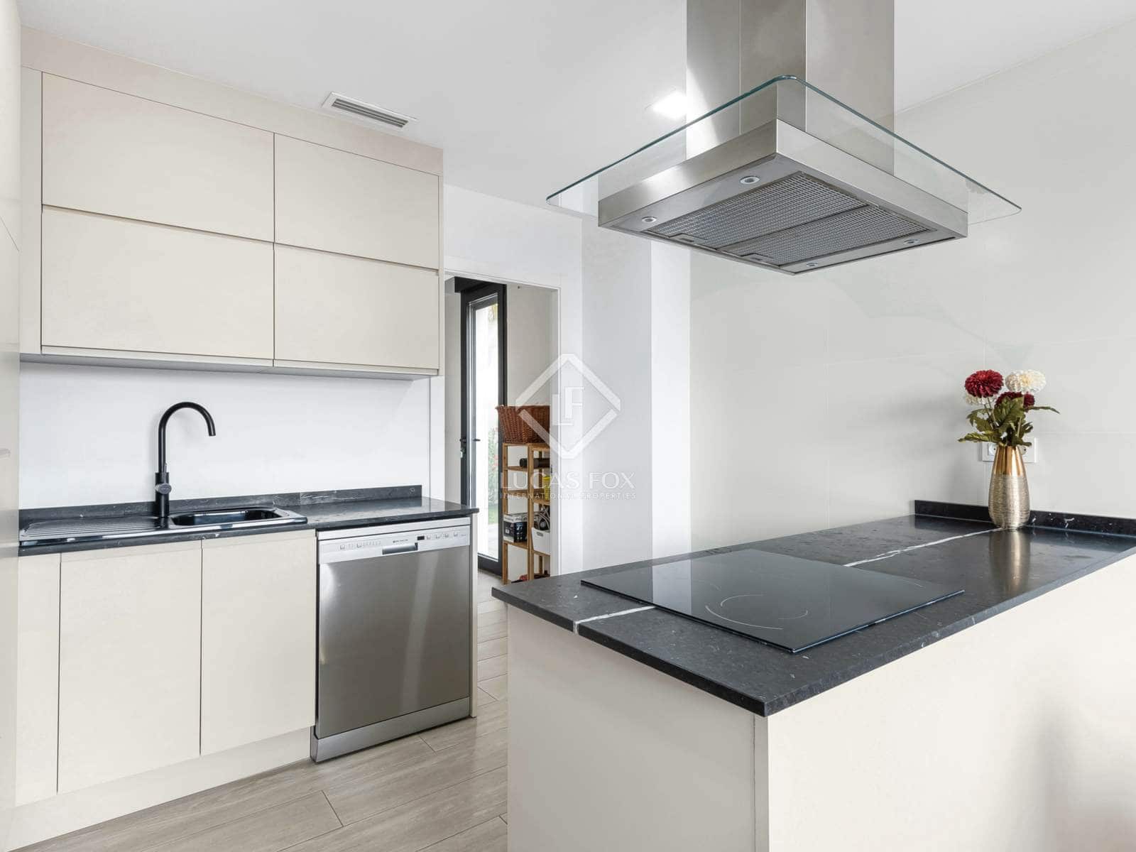 3 Zimmer Villa zu verkaufen in Alicante / Alacant Stadt mit Pool Garage - 1.175.000 € (Ref: 8477155)