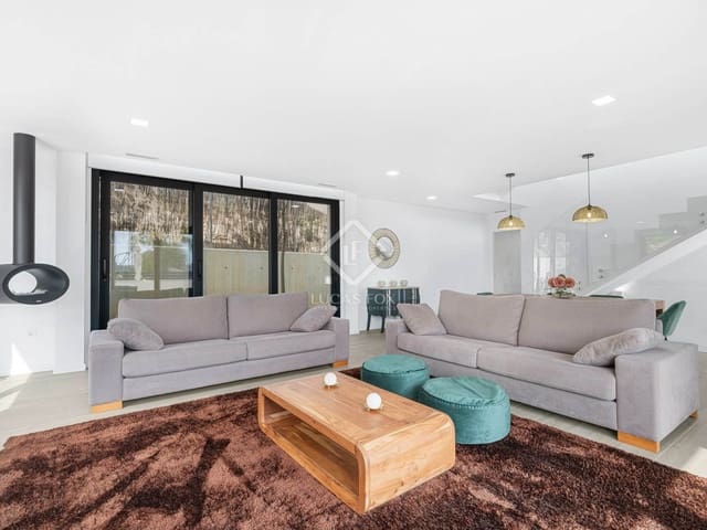 3 Zimmer Villa zu verkaufen in Alicante / Alacant Stadt mit Pool Garage - 1.175.000 € (Ref: 8477155)