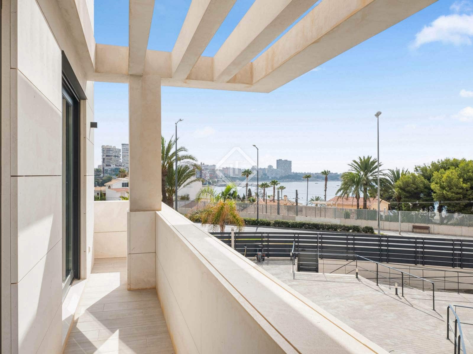 3 Zimmer Villa zu verkaufen in Alicante / Alacant Stadt mit Pool Garage - 1.175.000 € (Ref: 8477155)