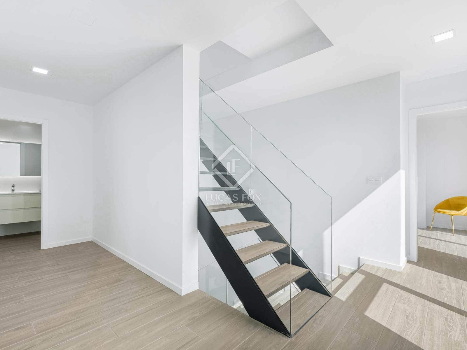 3 Zimmer Villa zu verkaufen in Alicante / Alacant Stadt mit Pool Garage - 1.175.000 € (Ref: 8477155)