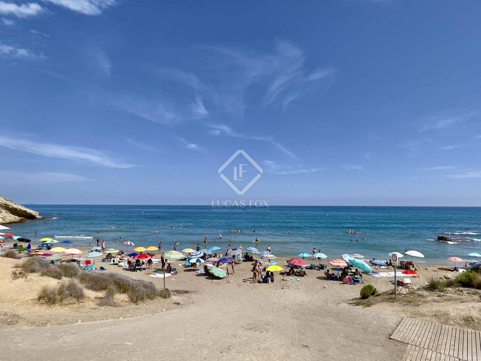 4 soveværelse Villa til salg i Venta Lanuza med swimmingpool garage - € 755.000 (Ref: 8478814)