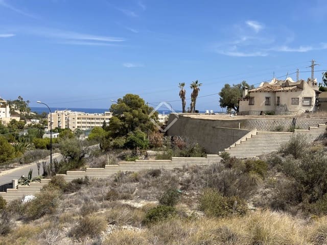 4 soveværelse Villa til salg i Venta Lanuza, El Campello med swimmingpool garage - € 755.000 (Ref: 8478814)