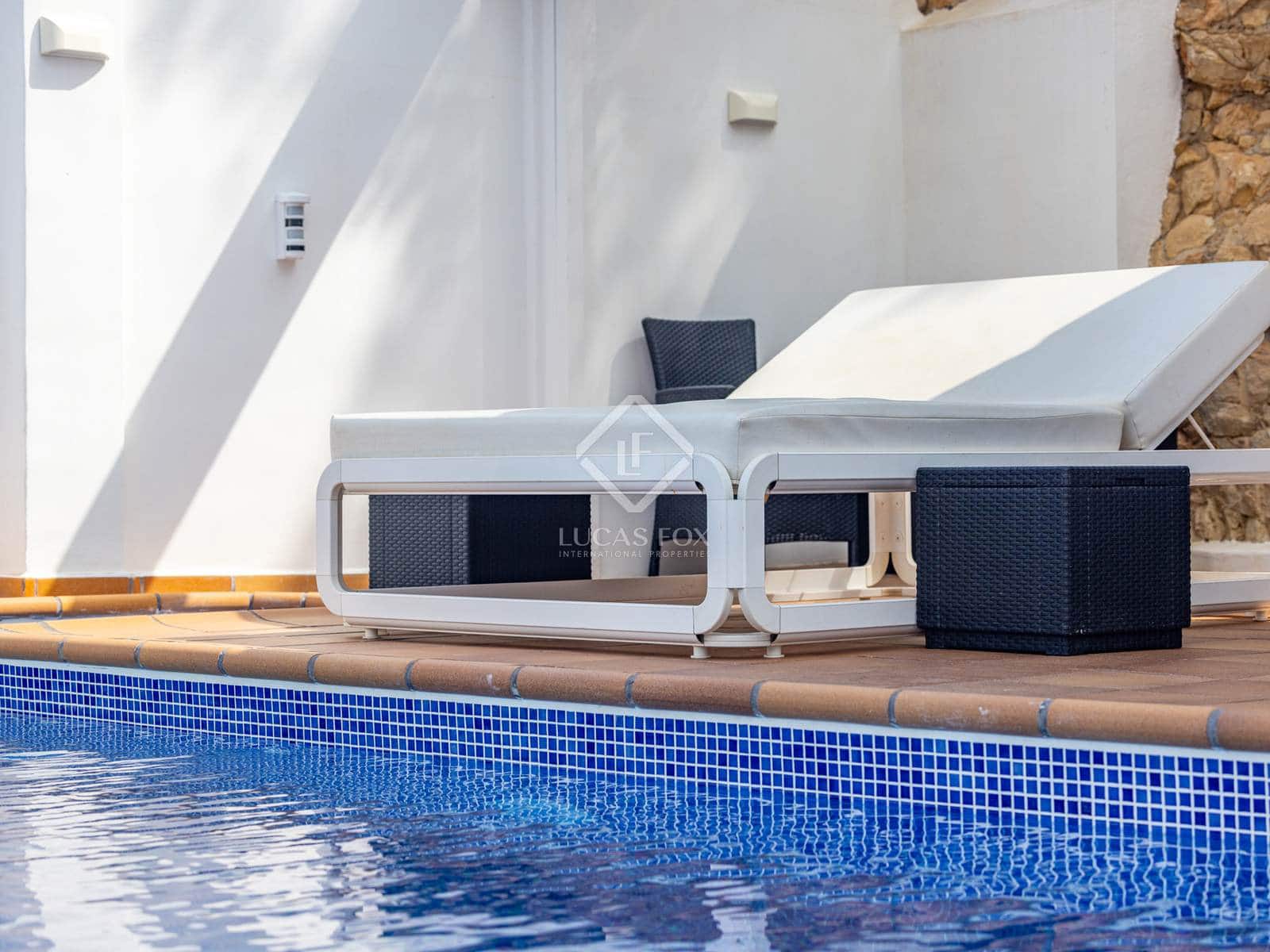 3 slaapkamer Villa te koop in Denia met zwembad garage - € 690.000 (Ref: 8484264)