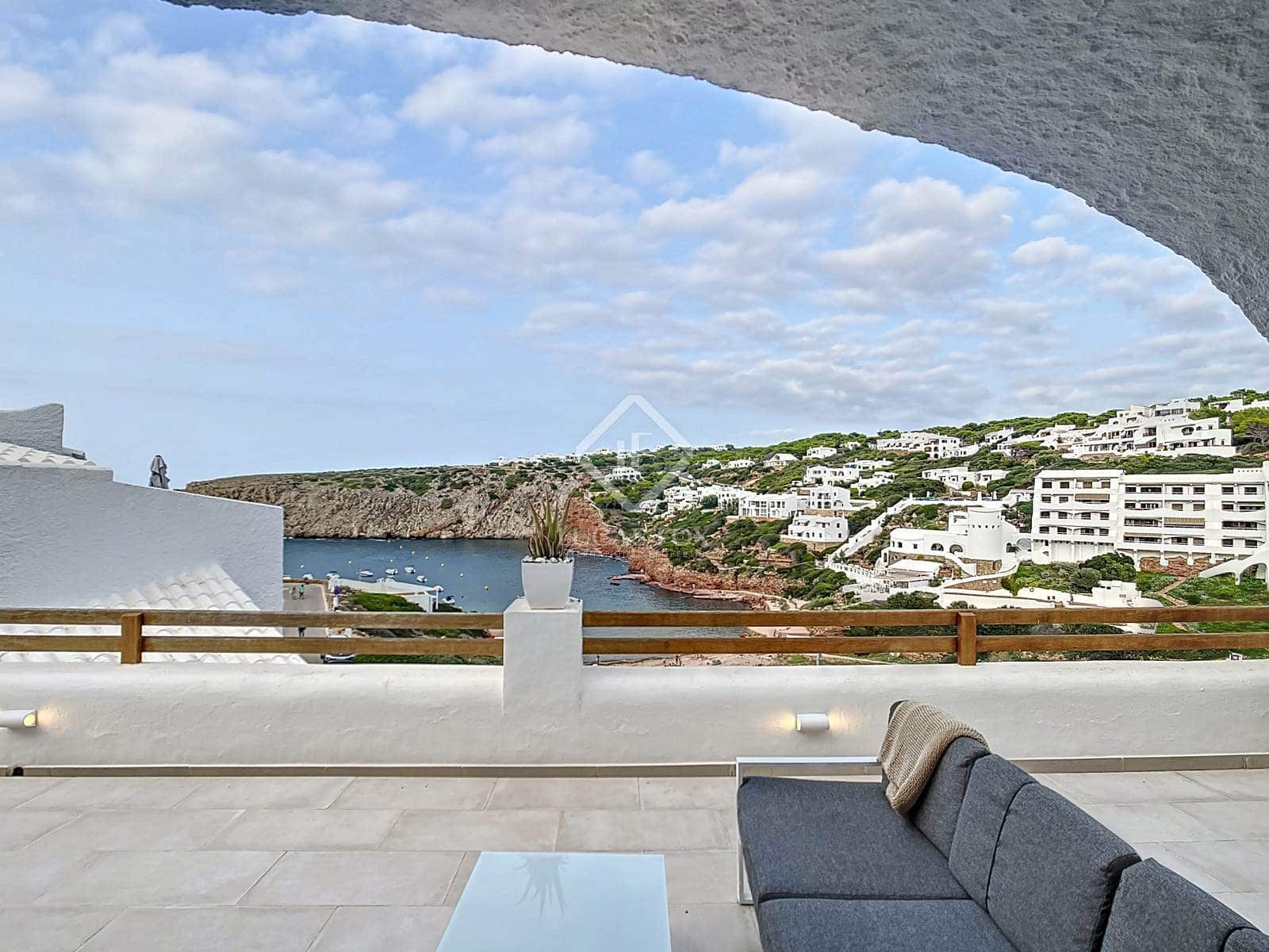 2 soveværelse Lejlighed til salg i Ciutadella de Menorca med garage - € 785.000 (Ref: 8484858)