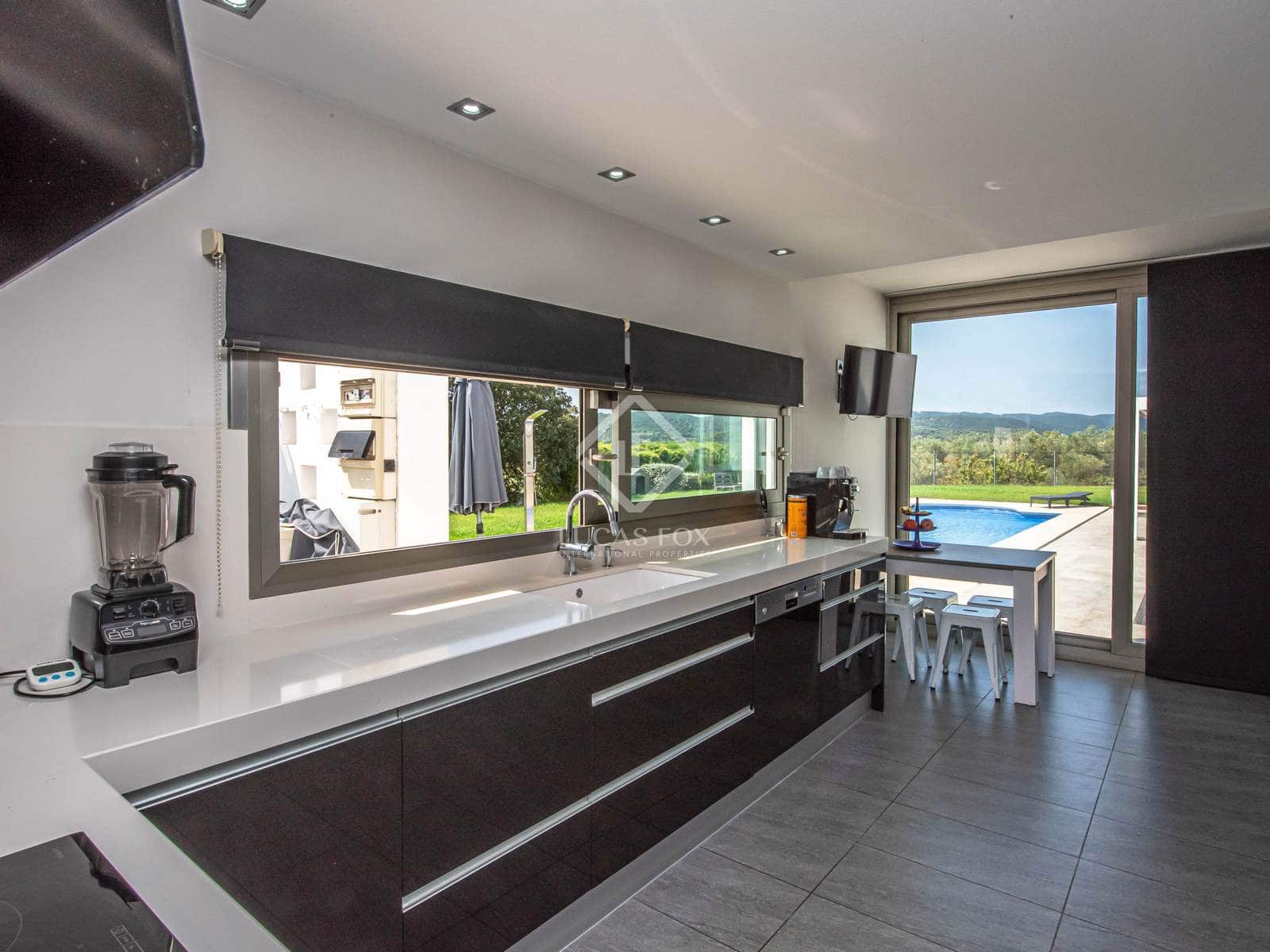 4 sovrum Villa till salu i Calonge i Sant Antoni med pool garage - 995 000 € (Ref: 8488366)