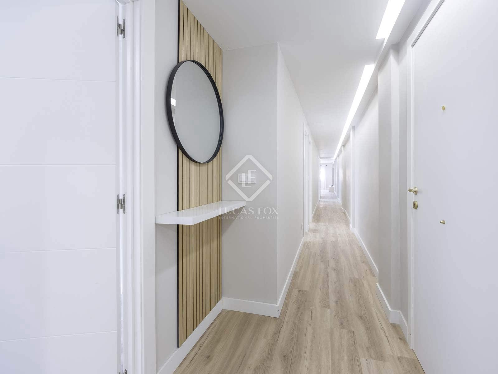 4 slaapkamer Appartement te huur in Valencia stad - € 2.000 (Ref: 8493057)