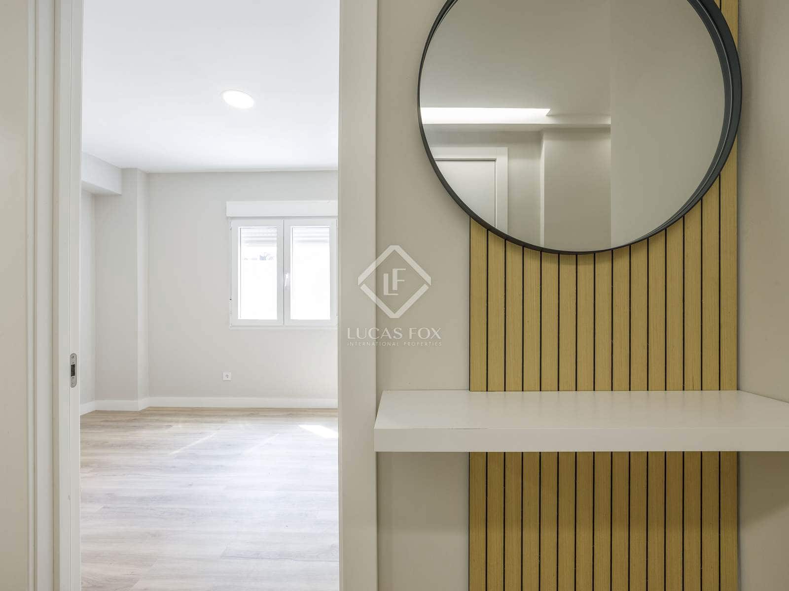 4 slaapkamer Appartement te huur in Valencia stad - € 2.000 (Ref: 8493057)