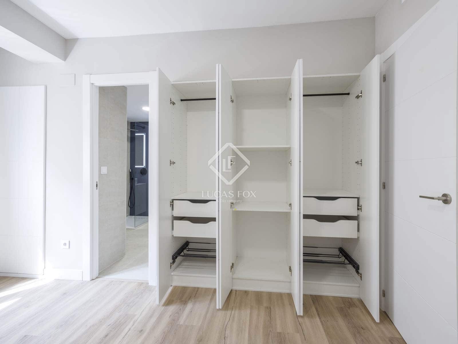 4 slaapkamer Appartement te huur in Valencia stad - € 2.000 (Ref: 8493057)