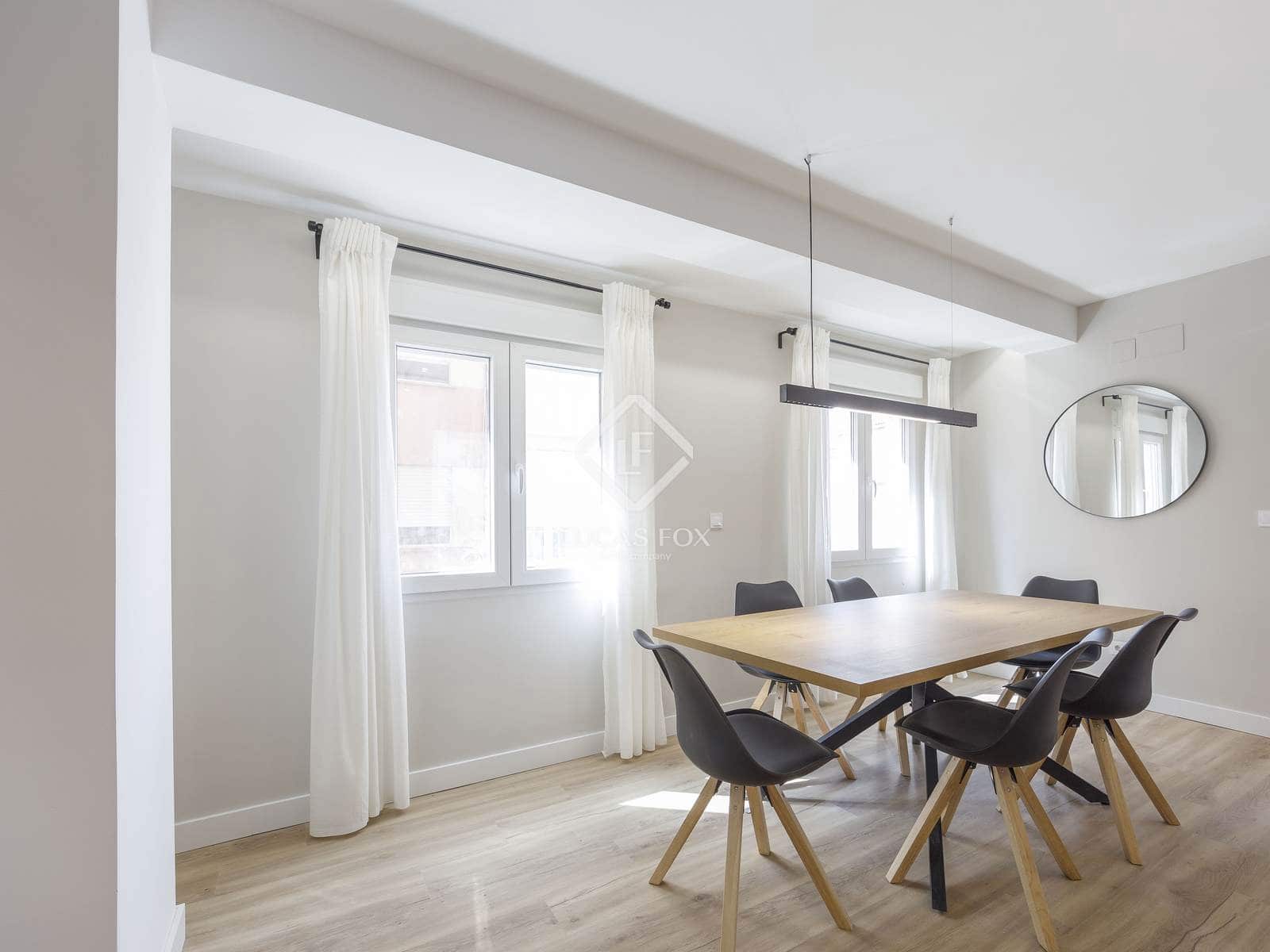 4 slaapkamer Appartement te huur in Valencia stad - € 2.000 (Ref: 8493057)