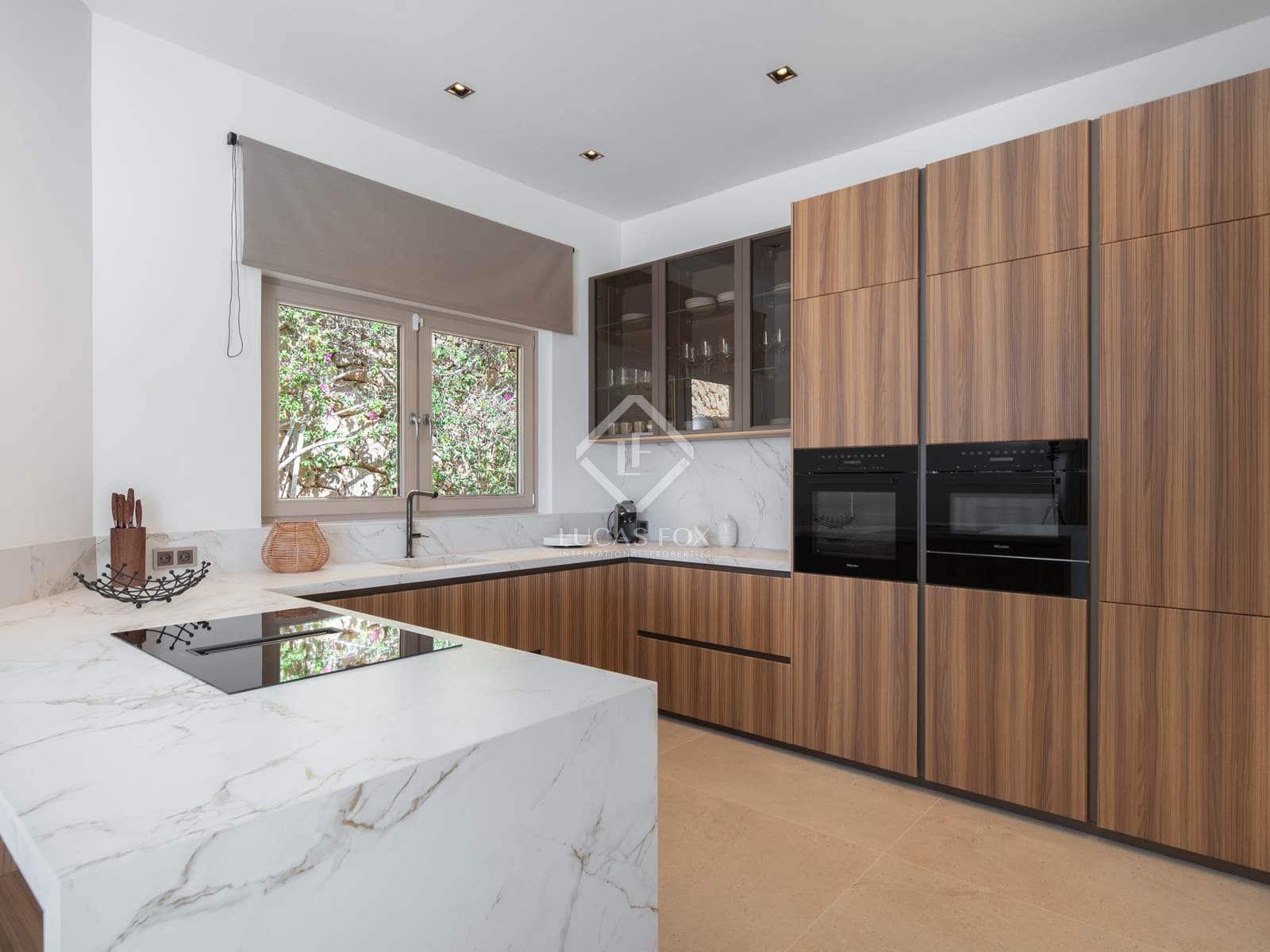 7 bedroom Villa for sale in Can Furnet with pool garage - € 7,900,000 (Ref: 8494091)