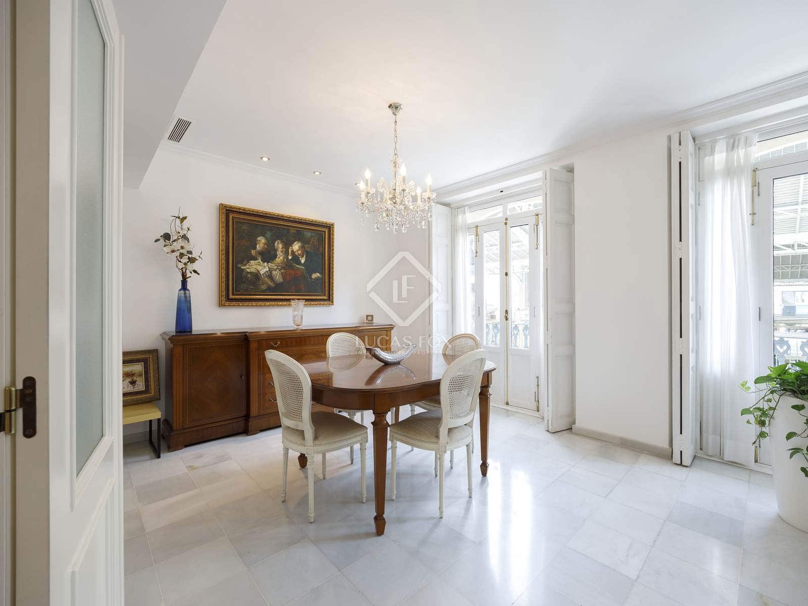 3 soverom Leilighet til leie i Valencia by - € 2 990 (Ref: 8494340)