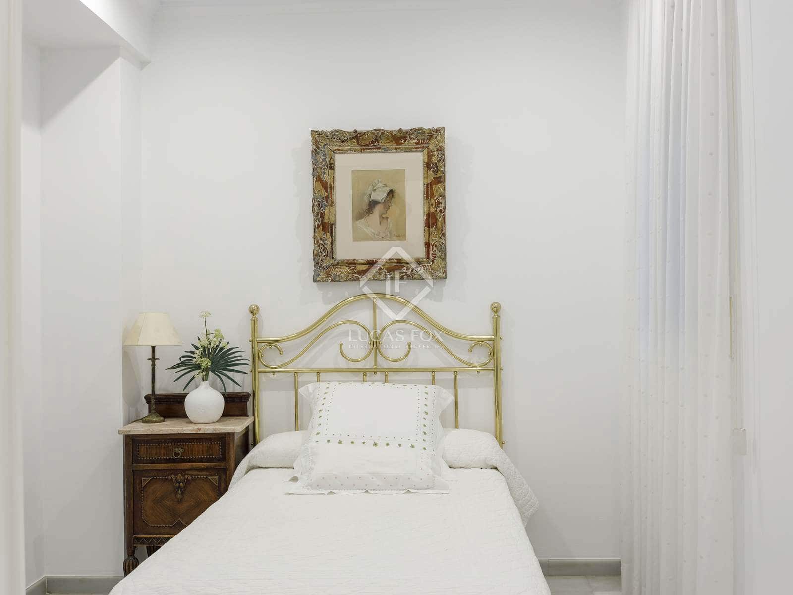 3 soverom Leilighet til leie i Valencia by - € 2 990 (Ref: 8494340)