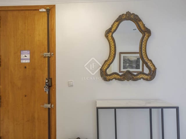 3 bedroom Apartment for rent in Valencia city - € 2,990 (Ref: 8494340)