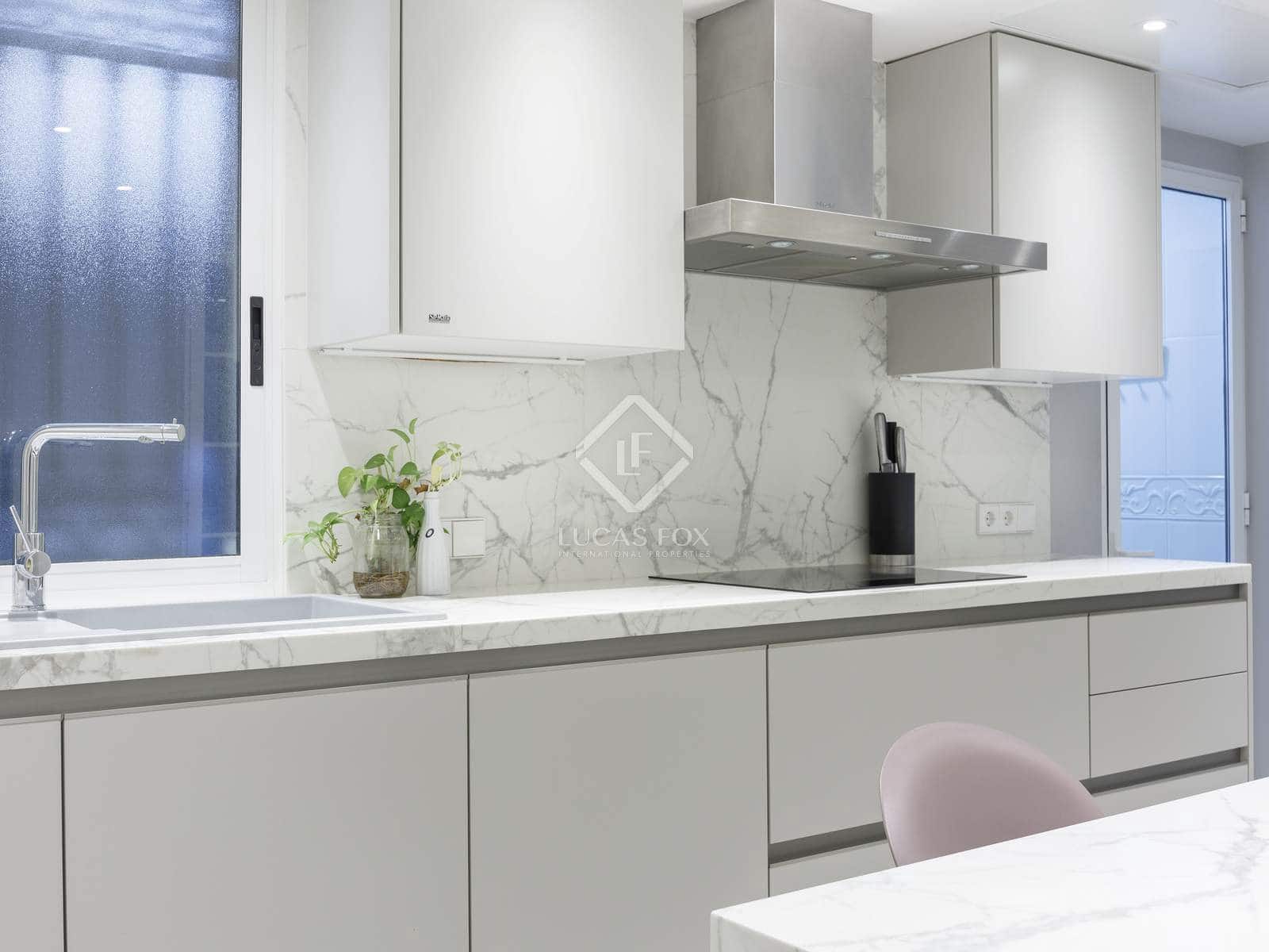 3 soverom Leilighet til leie i Valencia by - € 2 990 (Ref: 8494340)