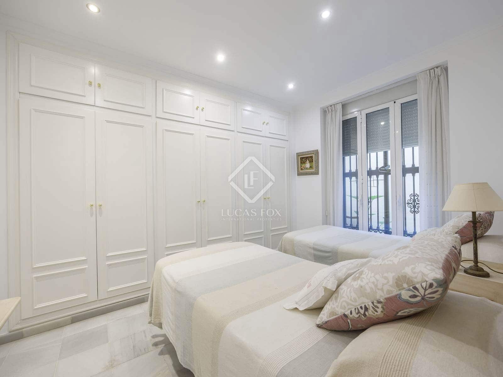 3 soverom Leilighet til leie i Valencia by - € 2 990 (Ref: 8494340)