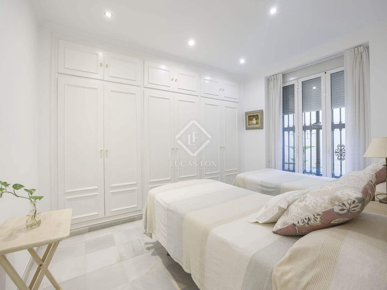 3 soverom Leilighet til leie i Valencia by - € 2 990 (Ref: 8494340)