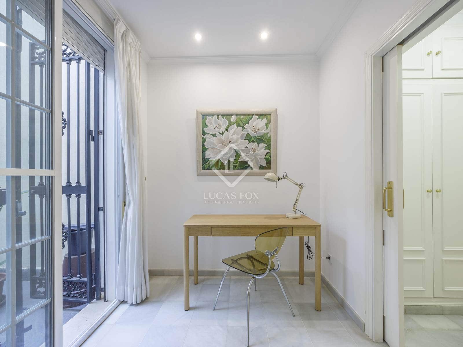 3 soverom Leilighet til leie i Valencia by - € 2 990 (Ref: 8494340)